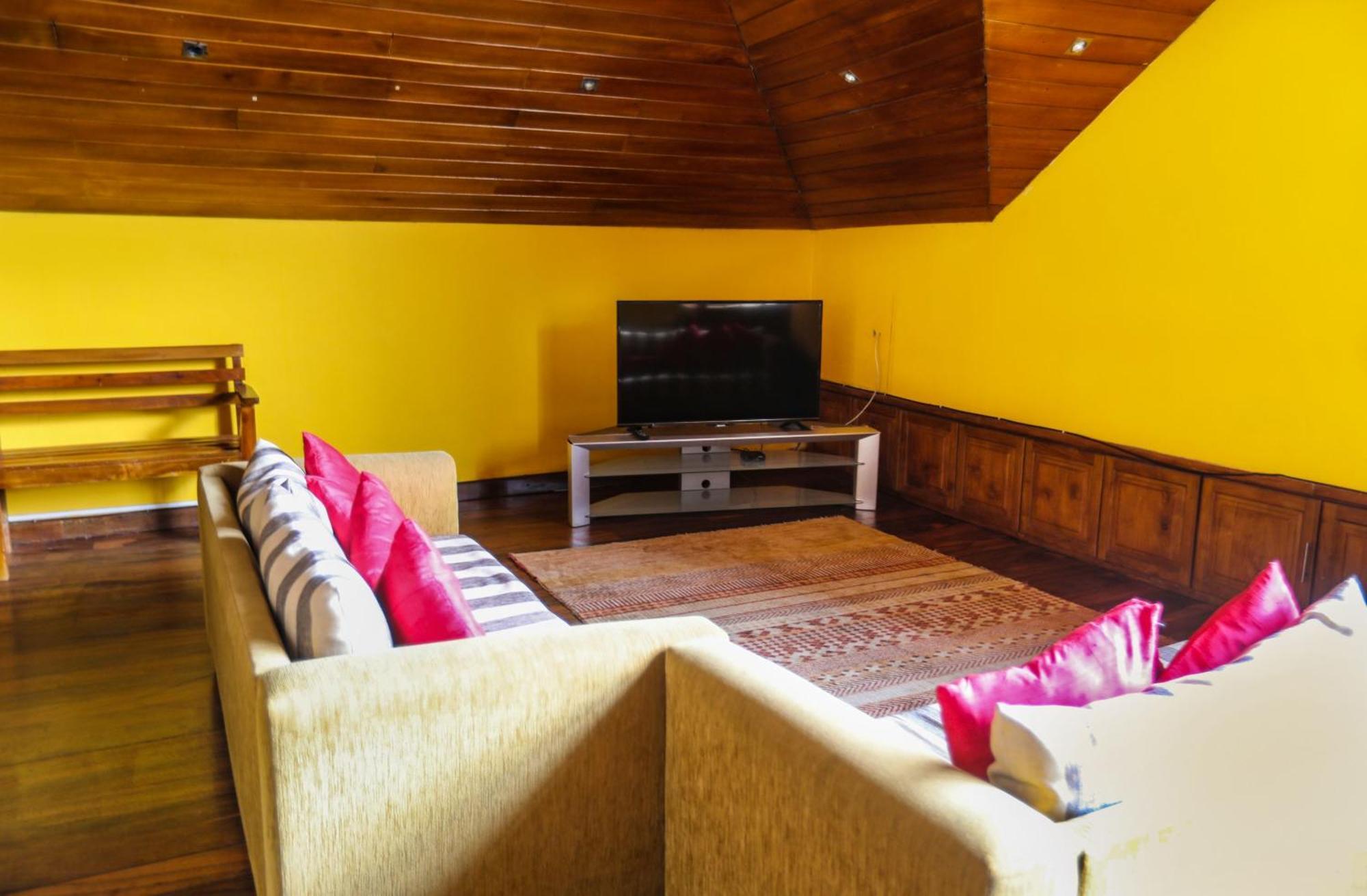Villa Acacia Nuwara Eliya Bagian luar foto