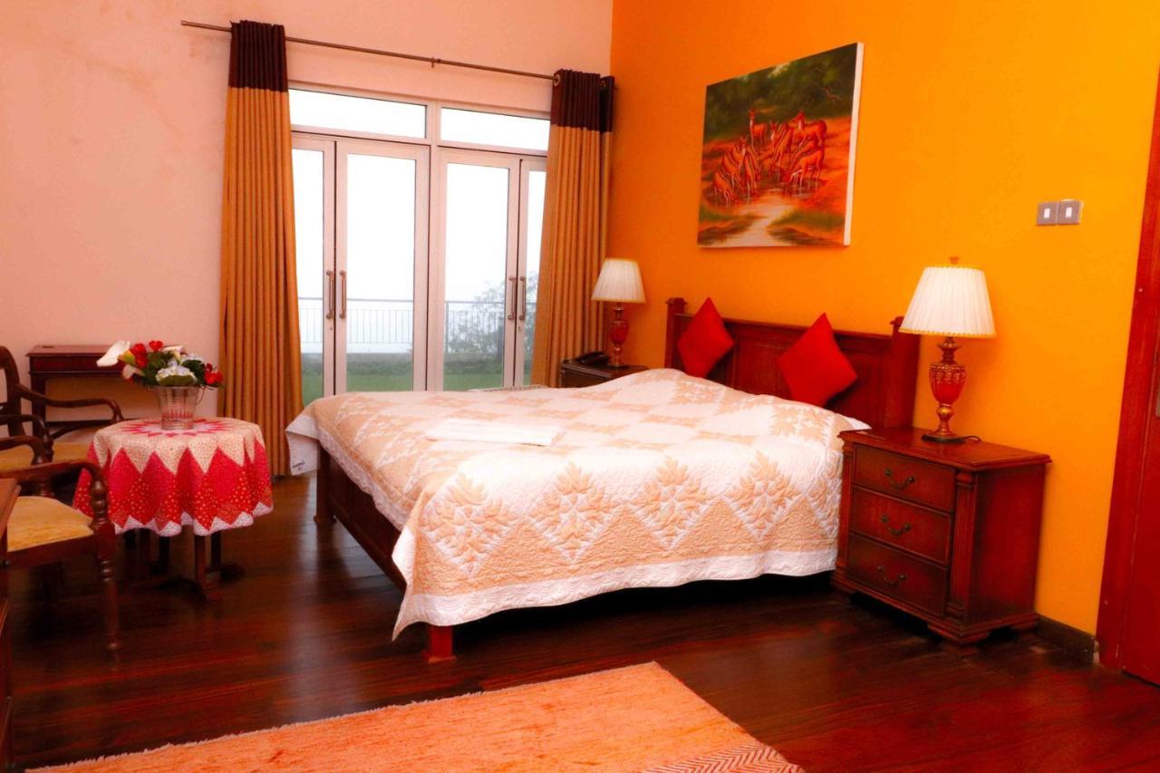 Villa Acacia Nuwara Eliya Bagian luar foto