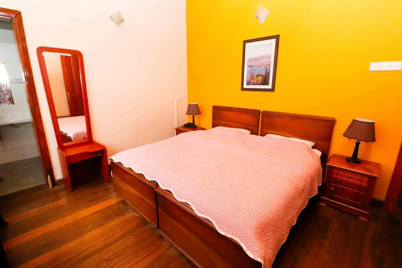 Villa Acacia Nuwara Eliya Bagian luar foto